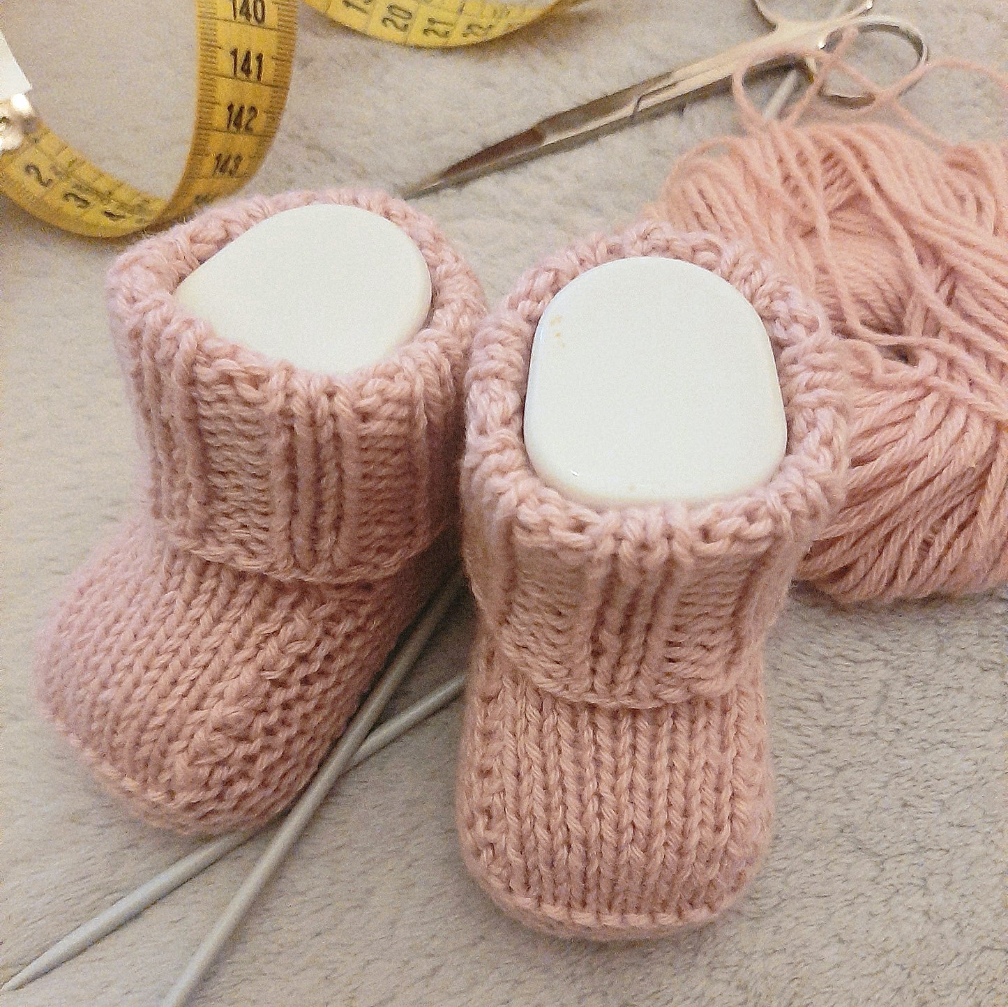 100% CASHMERE handmade newborn baby shoes size 0-3 - various colours