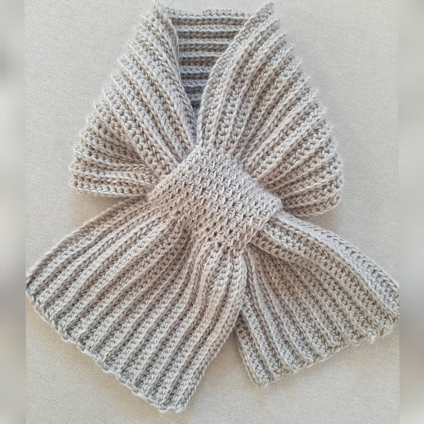 Sciarpa cravatta unisex artigianale uncinetto GRIGIO BEIGE