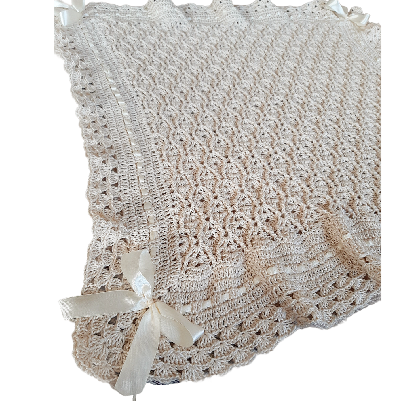 Crochet baby blanket in ecru cotton lisle