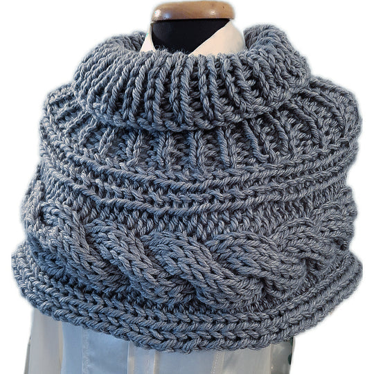 Women's braided high neck shrug in handcrafted wool in various colours