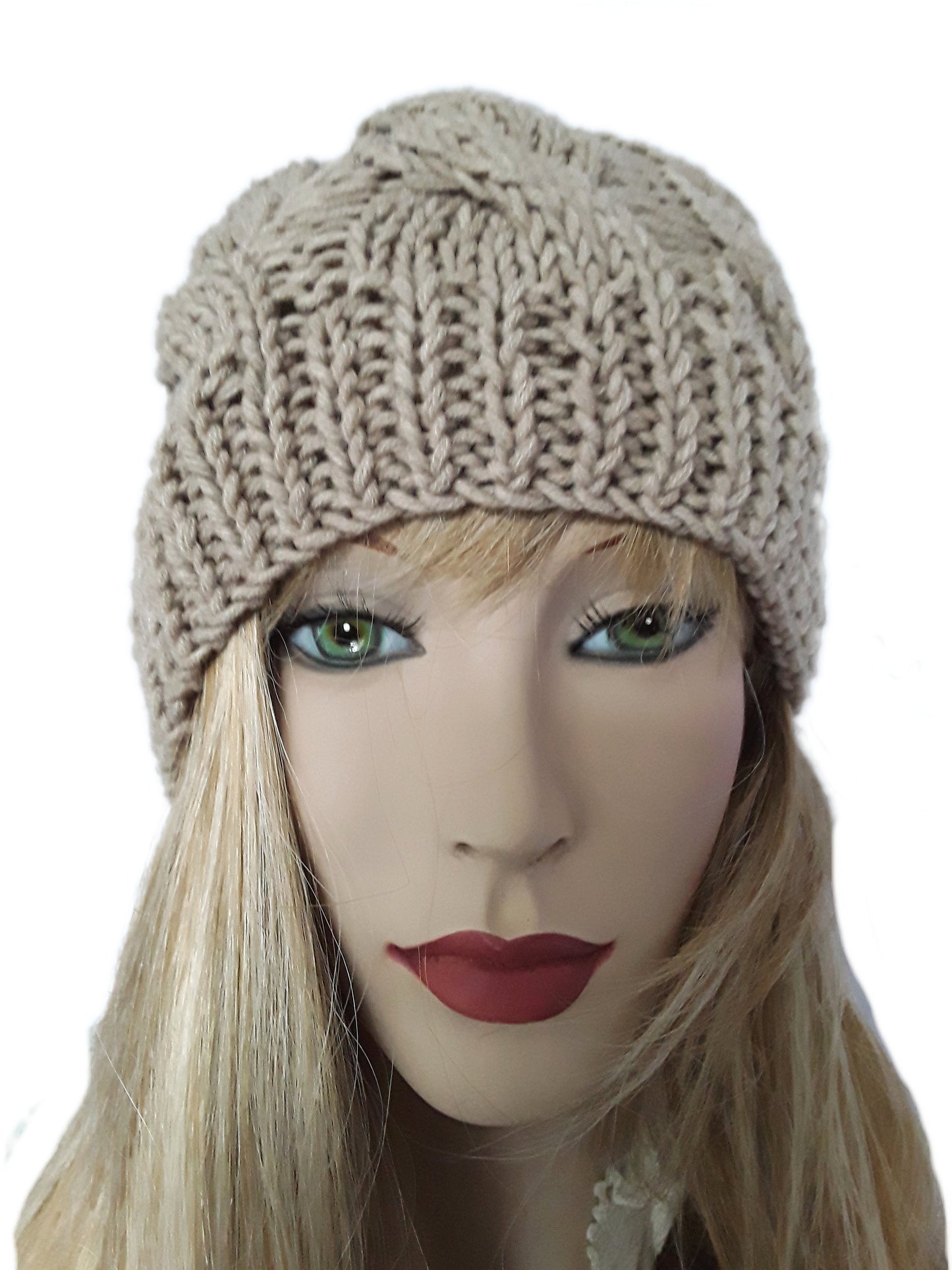 Handcrafted golden beige Trecce wool beanie hat for women